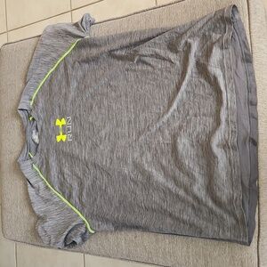 Fitted under armour grey shirt 2xl